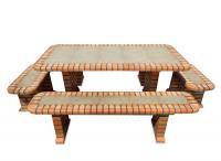 Ref. Tabla con Azulejo toda de Ladrillo con asientos de lado  - Altura 75 cm x Ancho 89 cm x Longitud 360